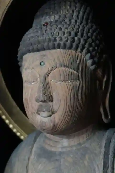 下半田川観音堂の仏像