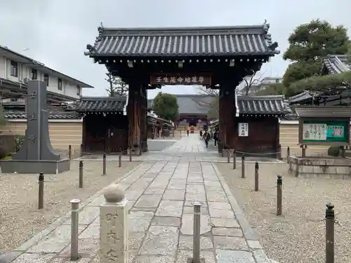 壬生寺の山門・神門