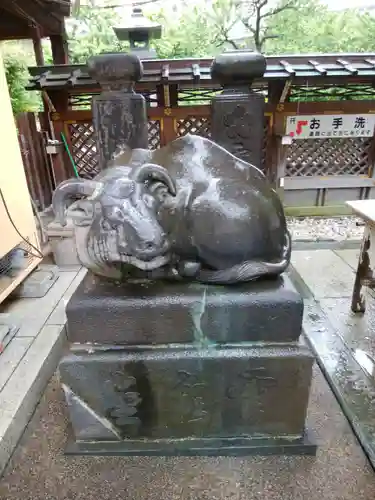 湯島天満宮の狛犬