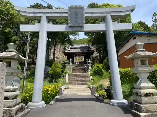 神吉八幡神社の鳥居