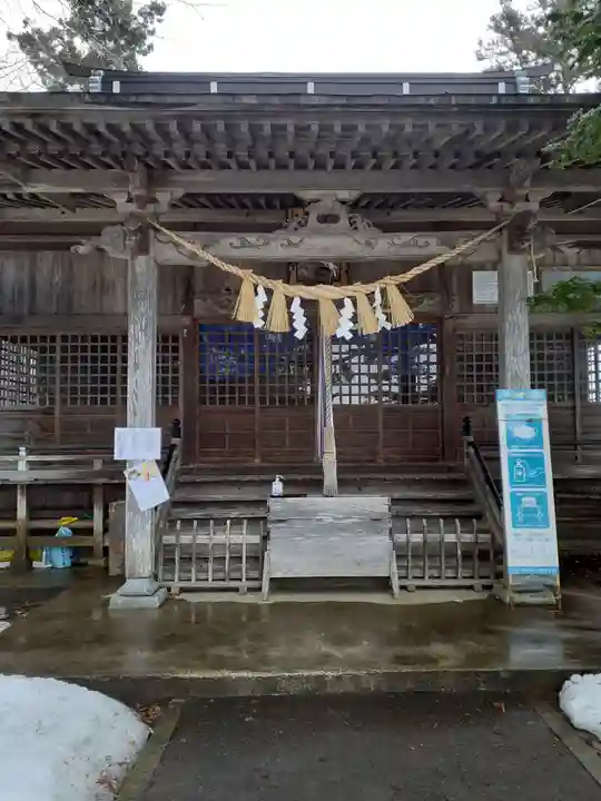 日吉神社の本殿・本堂