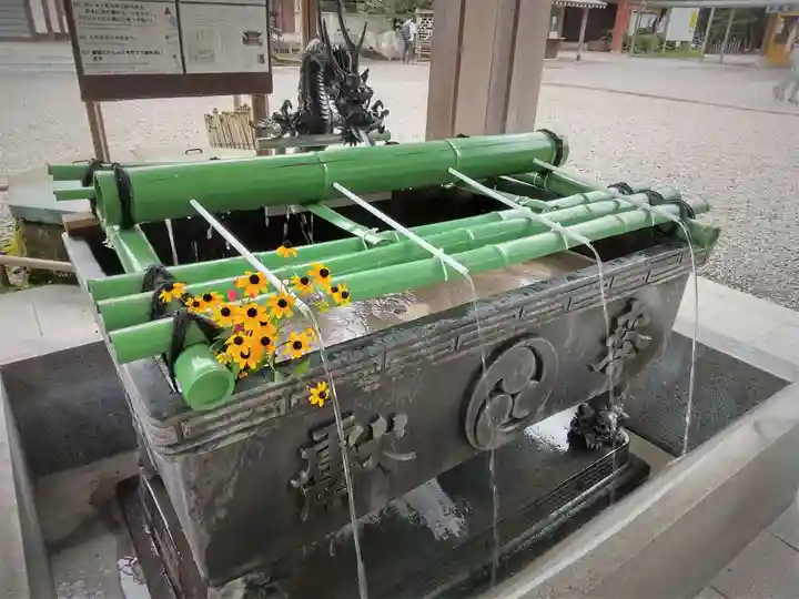 宇都宮二荒山神社の手水舎