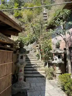 銭洗弁財天宇賀福神社(神奈川県)