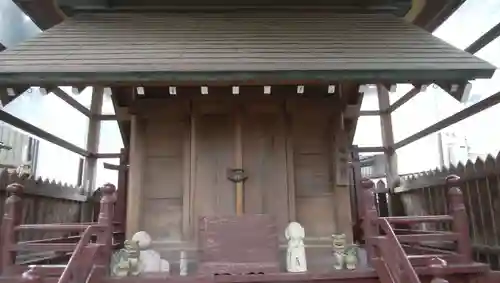 女塚神社の末社・摂社