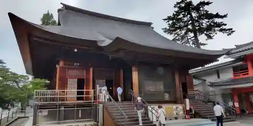 高幡不動尊　金剛寺の本殿・本堂