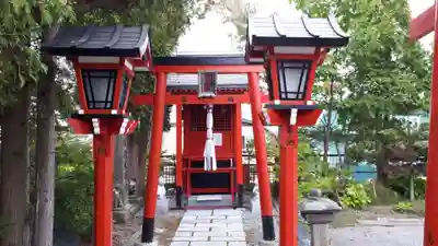 高砂稲荷大明神の鳥居