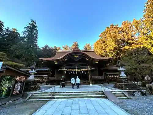 小國神社の本殿