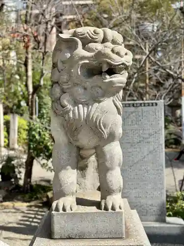 難波八阪神社の狛犬