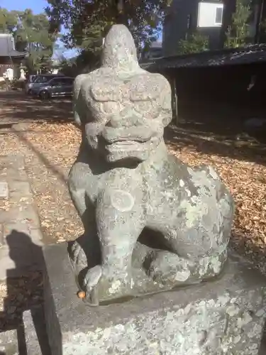 天満宮（鴨田天満宮）の狛犬