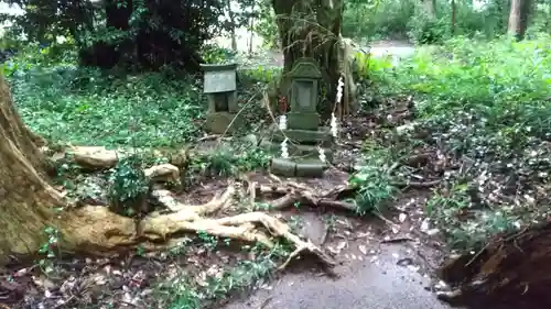 諏訪神社の末社・摂社