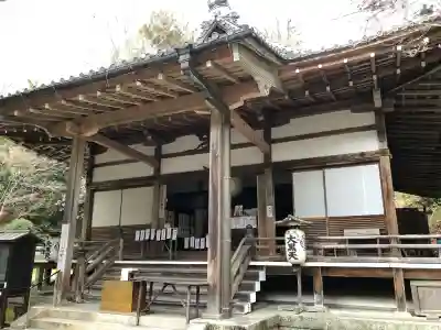 石山寺の{uncategorized: "未分類", other: "その他", undefined: "問題あり", building: "その他建物", grave: "お墓", sacred_gate: "鳥居", guardian: "狛犬", statue: "像", buddha: "仏像", history: "歴史", nature: "自然", garden: "庭園", animal: "動物", pagoda: "塔", temizu: "手水舎", mountain_gate: "山門・神門", sanctuary: "本殿・本堂", subordinate: "末社・摂社", art: "芸術", scenery: "景色", jizo: "地蔵", ema: "絵馬", goshuin: "御朱印", omikuji: "おみくじ", items: "授与品その他", amulet: "お守り", goshuincho: "御朱印帳", eats: "食事", festival: "お祭り", votive_dance: "神楽", shichigosan: "七五三参", wedding: "結婚式", experience: "体験その他", initially: "初詣", around: "周辺", anti_infection: "感染症対策"}