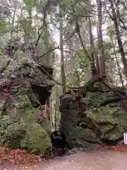 室生龍穴神社の建物その他