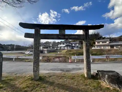岩尾神社の鳥居