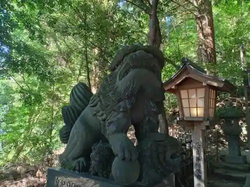 高千穂神社の狛犬