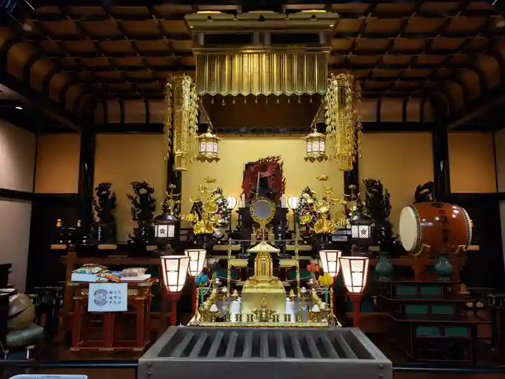 赤坂不動尊威徳寺(東京都)