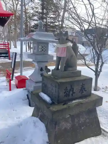 山本稲荷神社の狛犬