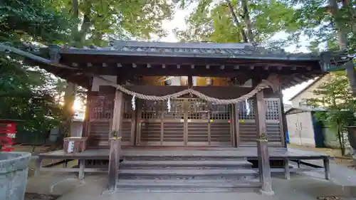 坂戸神社の本殿