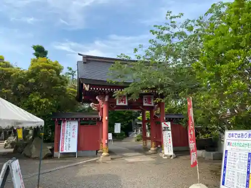 一乗院(身代不動尊) の山門