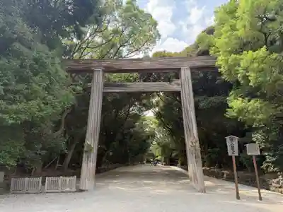 熱田神宮の鳥居