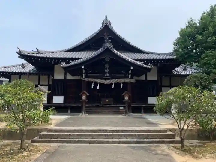 湯神社の本殿・本堂