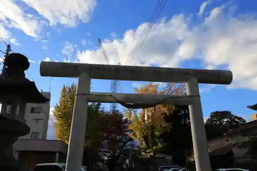 阿邪訶根神社の鳥居