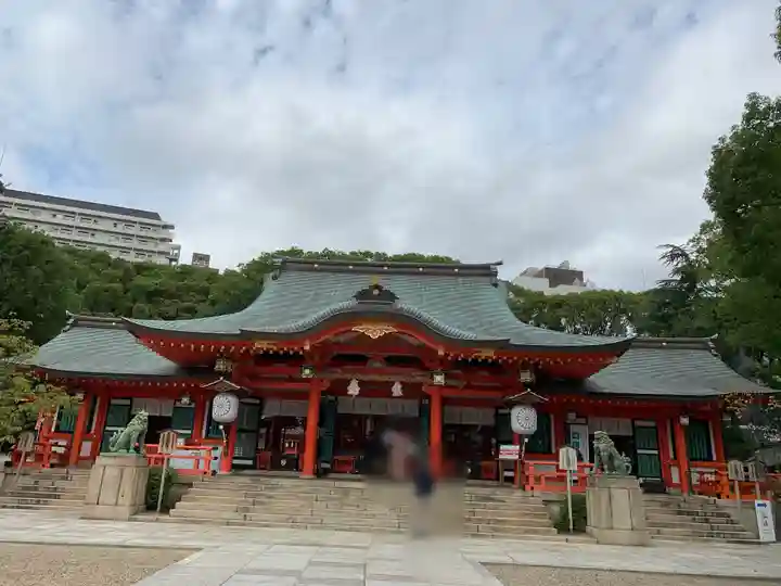 生田神社の本殿・本堂