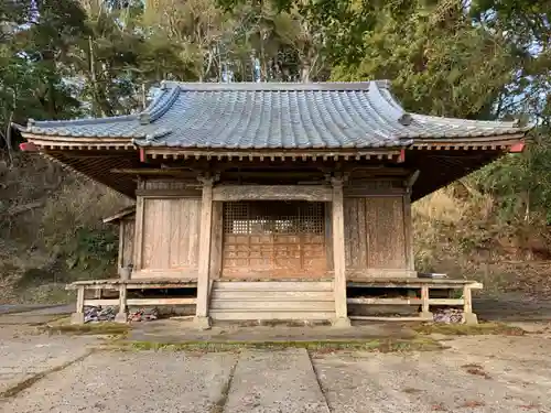 諏訪神社の本殿・本堂