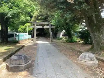 渋谷氷川神社の{uncategorized: "未分類", other: "その他", undefined: "問題あり", building: "その他建物", grave: "お墓", sacred_gate: "鳥居", guardian: "狛犬", statue: "像", buddha: "仏像", history: "歴史", nature: "自然", garden: "庭園", animal: "動物", pagoda: "塔", temizu: "手水舎", mountain_gate: "山門・神門", sanctuary: "本殿・本堂", subordinate: "末社・摂社", art: "芸術", scenery: "景色", jizo: "地蔵", ema: "絵馬", goshuin: "御朱印", omikuji: "おみくじ", items: "授与品その他", amulet: "お守り", goshuincho: "御朱印帳", eats: "食事", festival: "お祭り", votive_dance: "神楽", shichigosan: "七五三参", wedding: "結婚式", experience: "体験その他", initially: "初詣", around: "周辺", anti_infection: "感染症対策"}