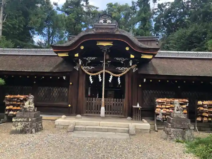 梅宮大社の本殿・本堂