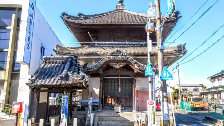 十王堂の本殿・本堂