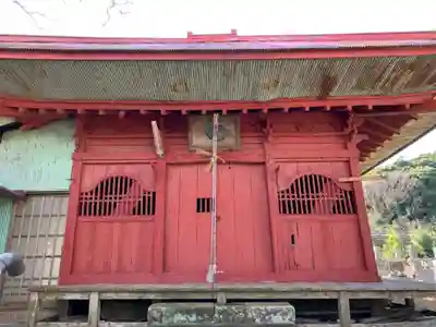 観音堂の本殿・本堂