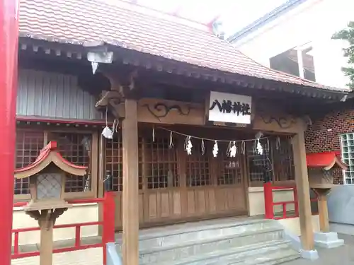 八幡神社の本殿・本堂