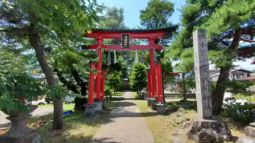 北東本宮小室浅間神社の鳥居