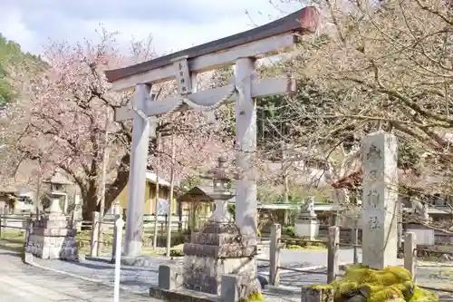 春日神社の鳥居