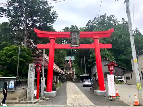 呑香稲荷神社(岩手県)