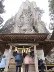 中之嶽神社の本殿