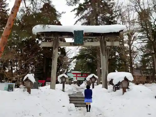 蠶養國神社の鳥居