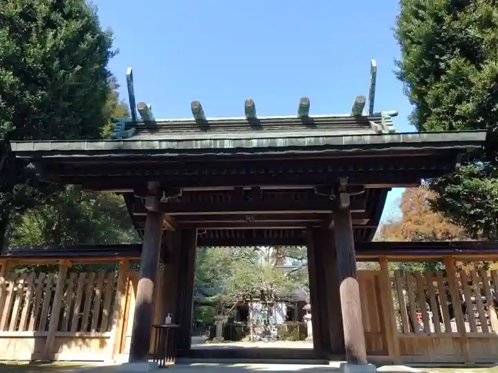 小戸神社の山門・神門
