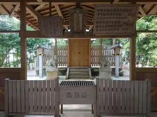 鳥墓神社の本殿・本堂