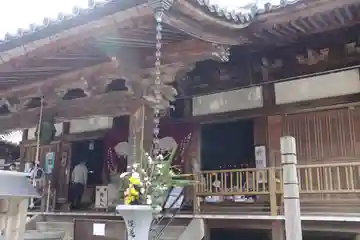 大興寺の本殿・本堂