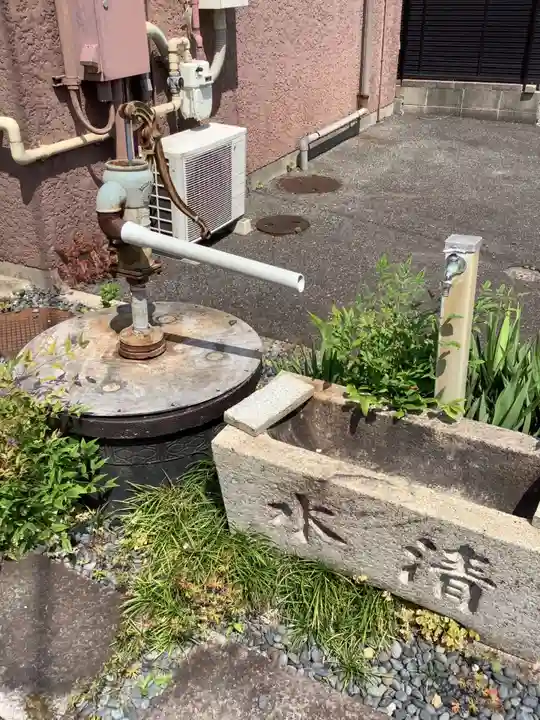 称名寺の手水舎