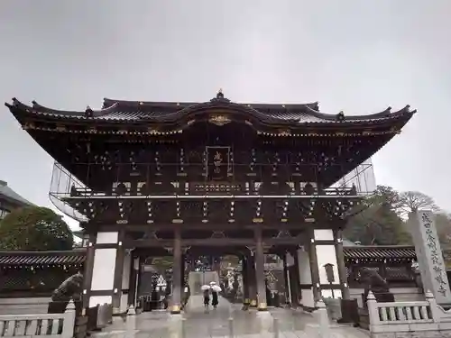 成田山新勝寺の山門・神門