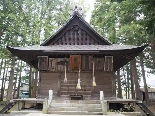 鬼神社の本殿