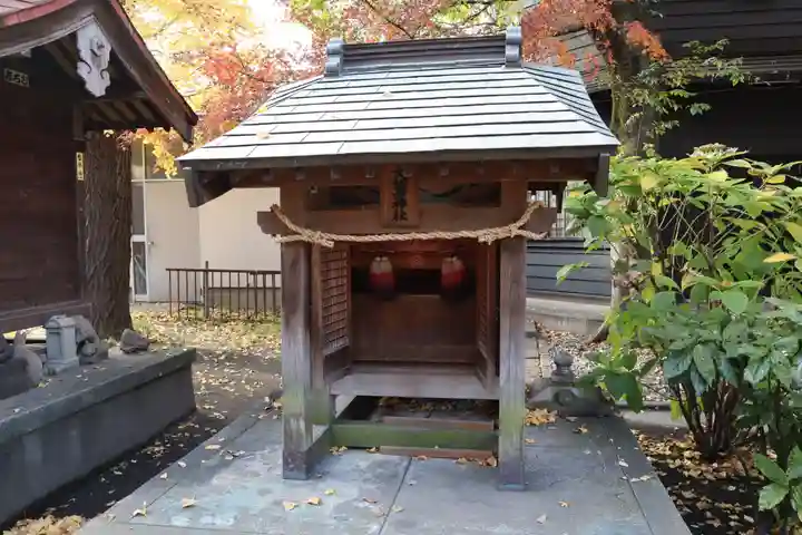 若宮八幡宮 の末社・摂社