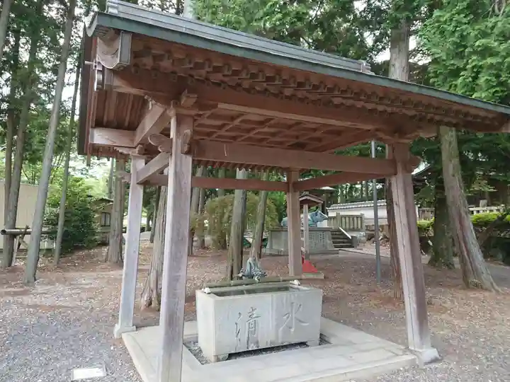 八幡神社の手水舎
