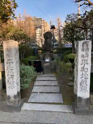 浅草寺の地蔵