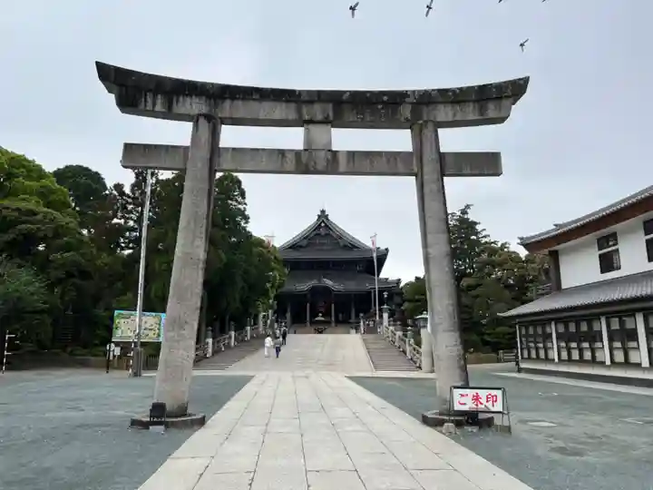 豊川閣 妙厳寺の鳥居