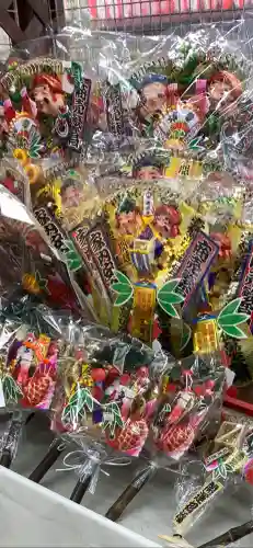 笠間稲荷神社の{uncategorized: "未分類", other: "その他", undefined: "問題あり", building: "その他建物", grave: "お墓", sacred_gate: "鳥居", guardian: "狛犬", statue: "像", buddha: "仏像", history: "歴史", nature: "自然", garden: "庭園", animal: "動物", pagoda: "塔", temizu: "手水舎", mountain_gate: "山門・神門", sanctuary: "本殿・本堂", subordinate: "末社・摂社", art: "芸術", scenery: "景色", jizo: "地蔵", ema: "絵馬", goshuin: "御朱印", omikuji: "おみくじ", items: "授与品その他", amulet: "お守り", goshuincho: "御朱印帳", eats: "食事", festival: "お祭り", votive_dance: "神楽", shichigosan: "七五三参", wedding: "結婚式", experience: "体験その他", initially: "初詣", around: "周辺", anti_infection: "感染症対策"}