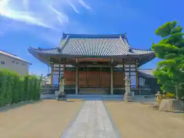 西照寺の本殿・本堂