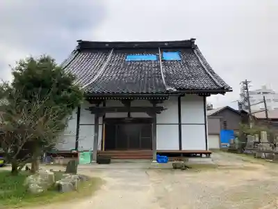 西勝寺の{uncategorized: "未分類", other: "その他", undefined: "問題あり", building: "その他建物", grave: "お墓", sacred_gate: "鳥居", guardian: "狛犬", statue: "像", buddha: "仏像", history: "歴史", nature: "自然", garden: "庭園", animal: "動物", pagoda: "塔", temizu: "手水舎", mountain_gate: "山門・神門", sanctuary: "本殿・本堂", subordinate: "末社・摂社", art: "芸術", scenery: "景色", jizo: "地蔵", ema: "絵馬", goshuin: "御朱印", omikuji: "おみくじ", items: "授与品その他", amulet: "お守り", goshuincho: "御朱印帳", eats: "食事", festival: "お祭り", votive_dance: "神楽", shichigosan: "七五三参", wedding: "結婚式", experience: "体験その他", initially: "初詣", around: "周辺", anti_infection: "感染症対策"}